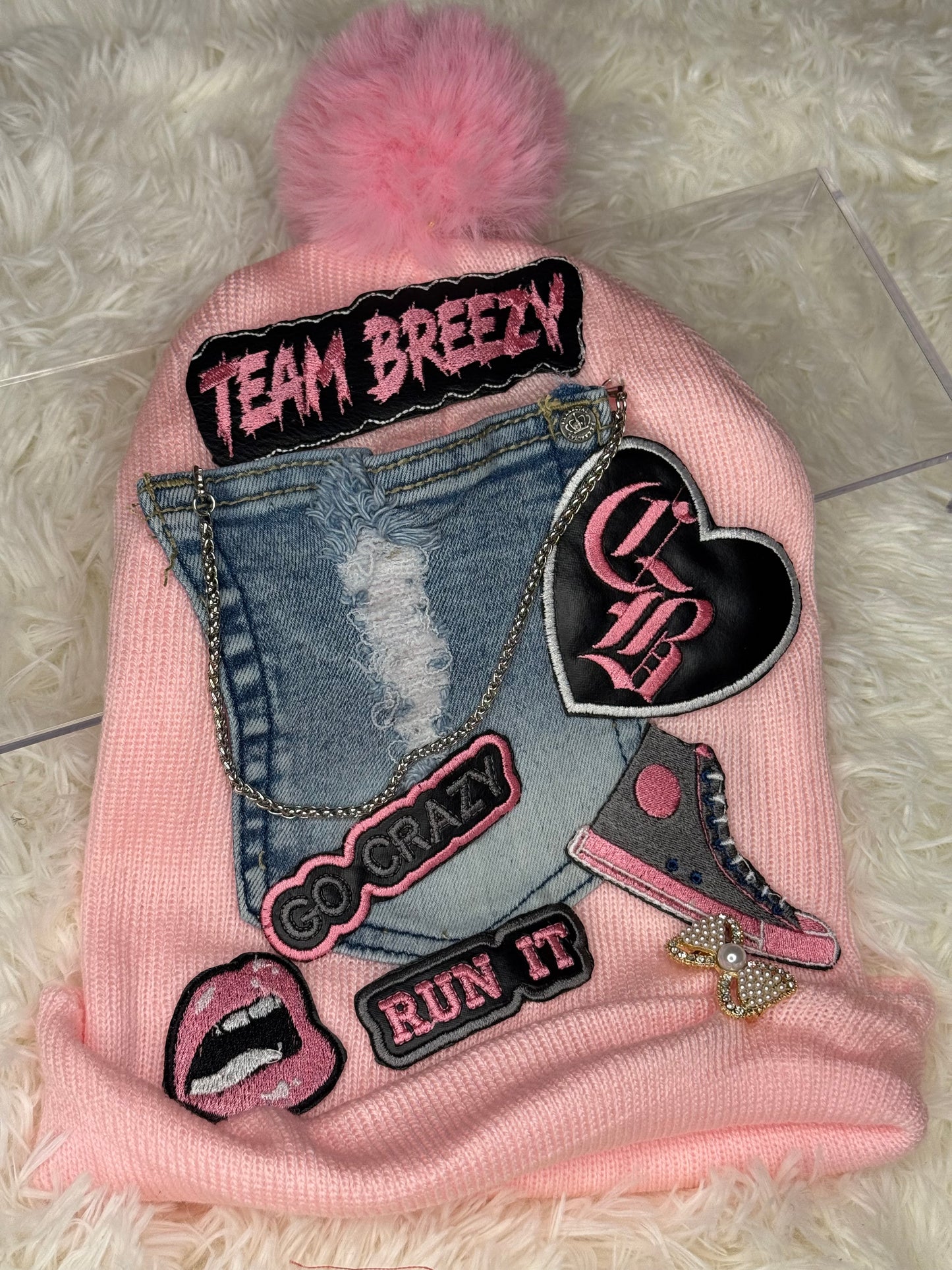 PINK BREEZY BEANIE