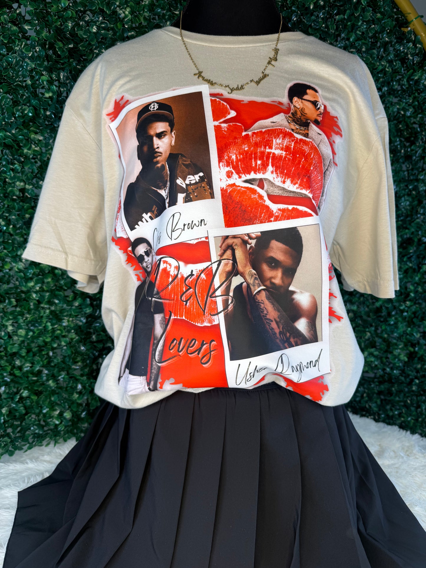 RAYMOND & BROWN TOUR T SHIRT