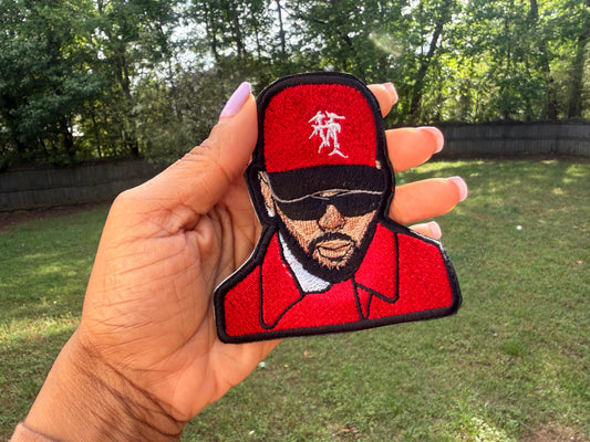CHRIS BROWN RED FIT FACE