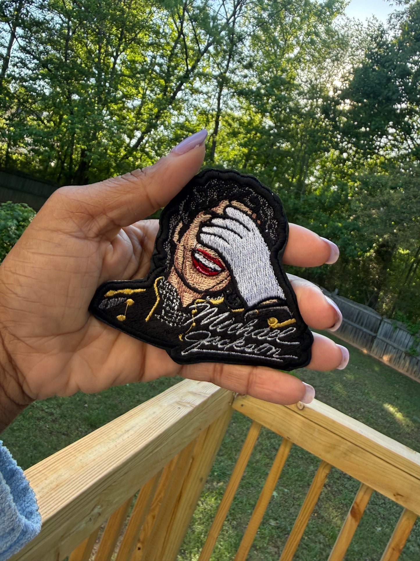 MJ  FACE    Glove patch
