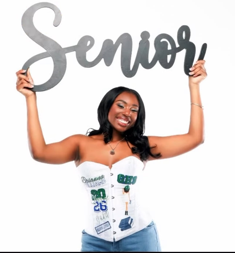 Grad corset outfit