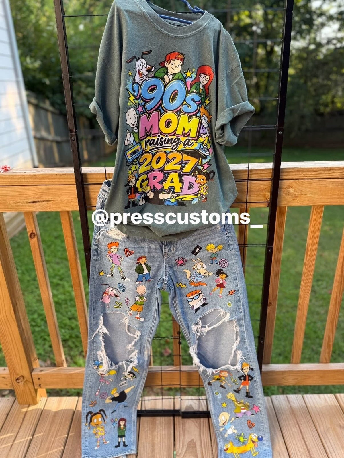90s mom raising a 2027 Grad